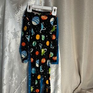 Old Navy 4T full zip space pajamas, 2 pair
